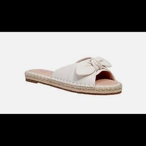 Kate Spade Leather. Great gift!🎁